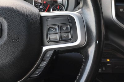 2022 RAM 2500 Big Horn 4x4 Crew Cab 6'4 Box