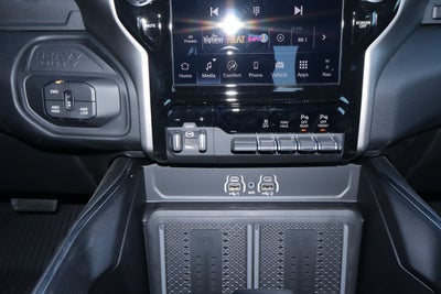 2027 RAM 2500 Laramie 4x4 Crew Cab 6'4 Box