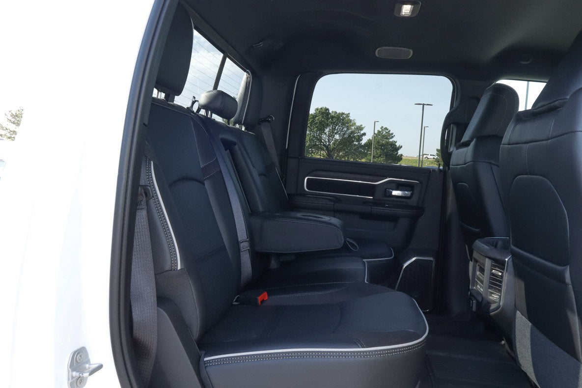 2027 RAM 2500 Laramie 4x4 Crew Cab 6'4 Box