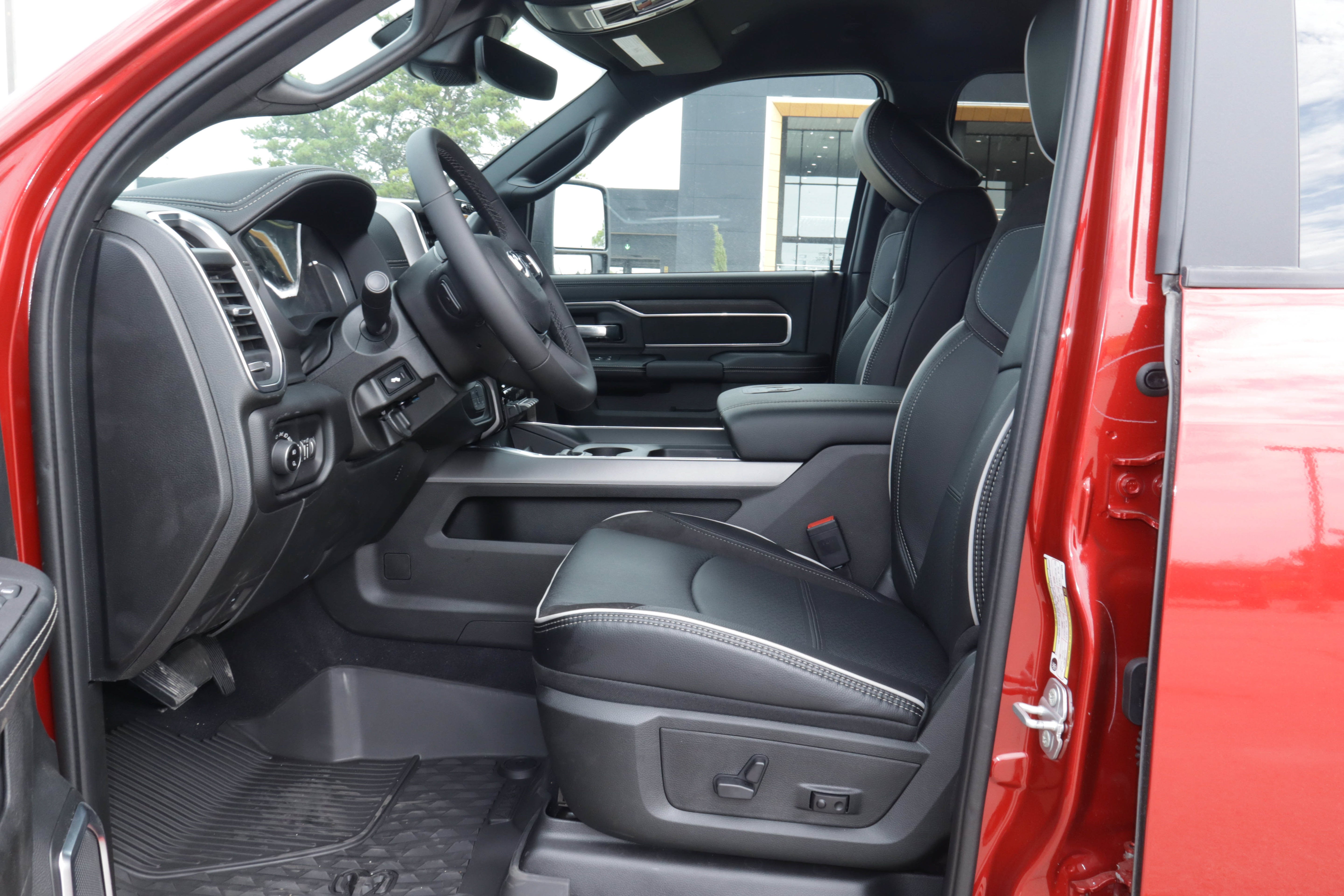 2027 RAM 2500 Laramie 4x4 Crew Cab 6'4 Box