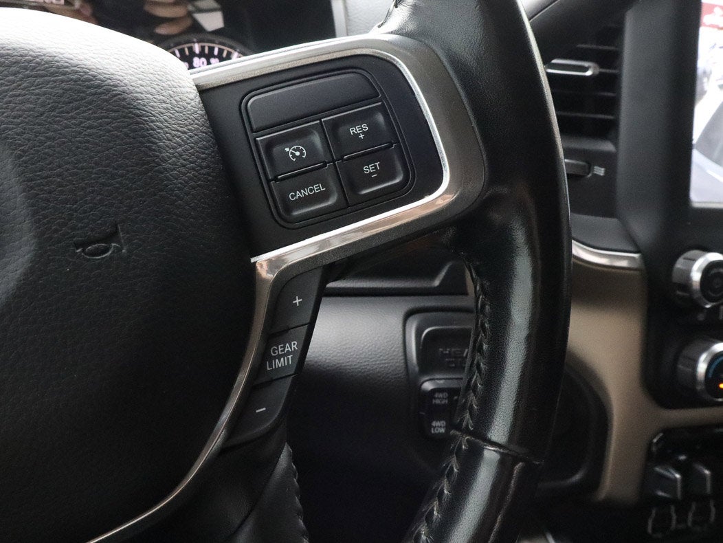 2020 RAM 2500 Laramie 4x4 Crew Cab 6'4 Box