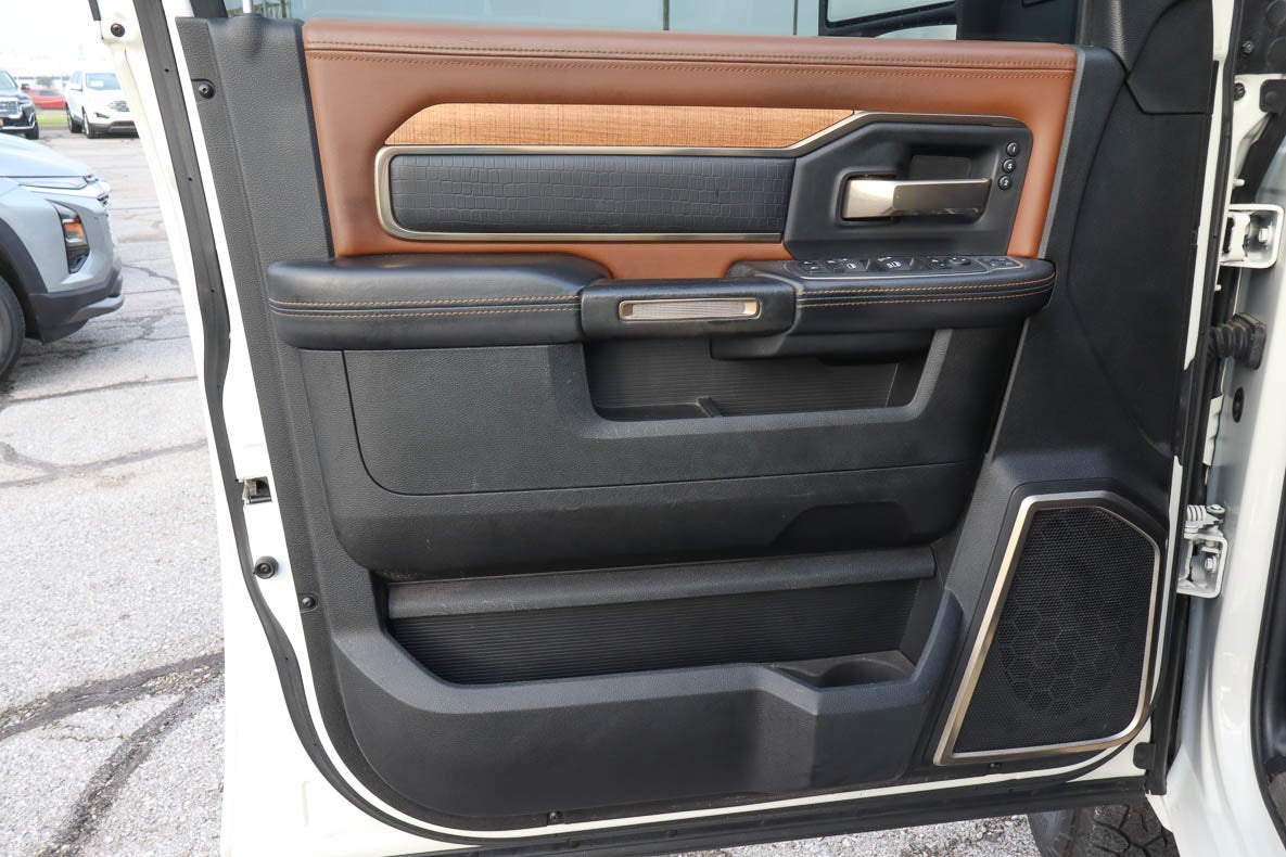 2023 RAM 2500 Longhorn 4x4 Crew Cab 6'4 Box