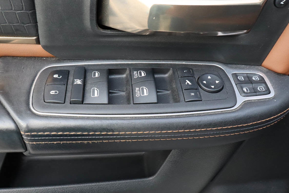 2023 RAM 2500 Longhorn 4x4 Crew Cab 6'4 Box