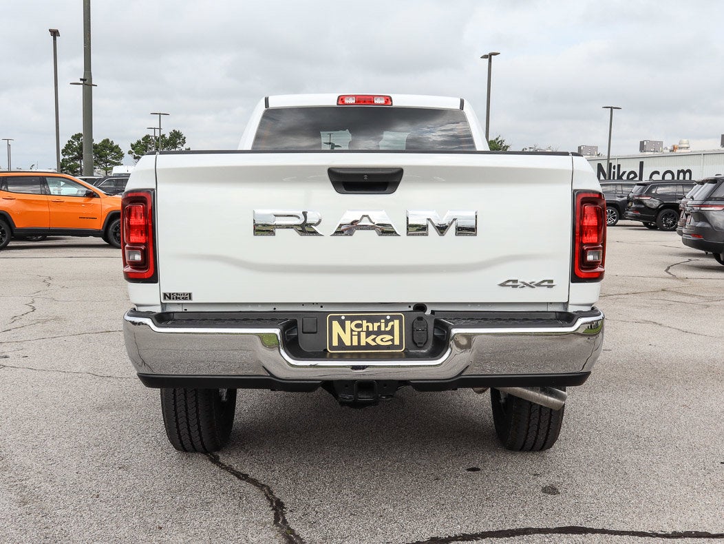 2026 RAM 2500 Tradesman 4x4 Crew Cab 8' Box