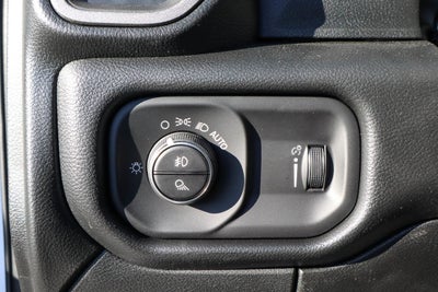 2026 RAM 2500 Tradesman 4x4 Crew Cab 8' Box