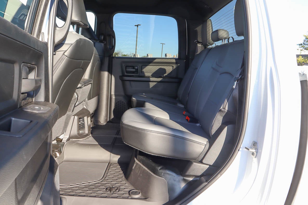 2026 RAM 2500 Tradesman 4x4 Crew Cab 8' Box