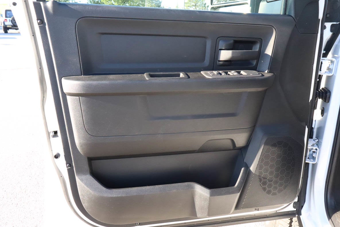 2026 RAM 2500 Tradesman 4x4 Crew Cab 8' Box