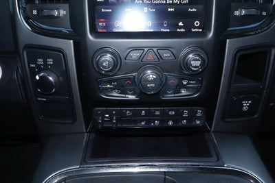 2018 RAM 2500 Laramie 4x4 Mega Cab 6'4 Box