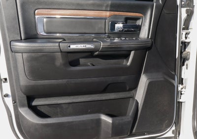 2018 RAM 2500 Laramie 4x4 Mega Cab 6'4 Box