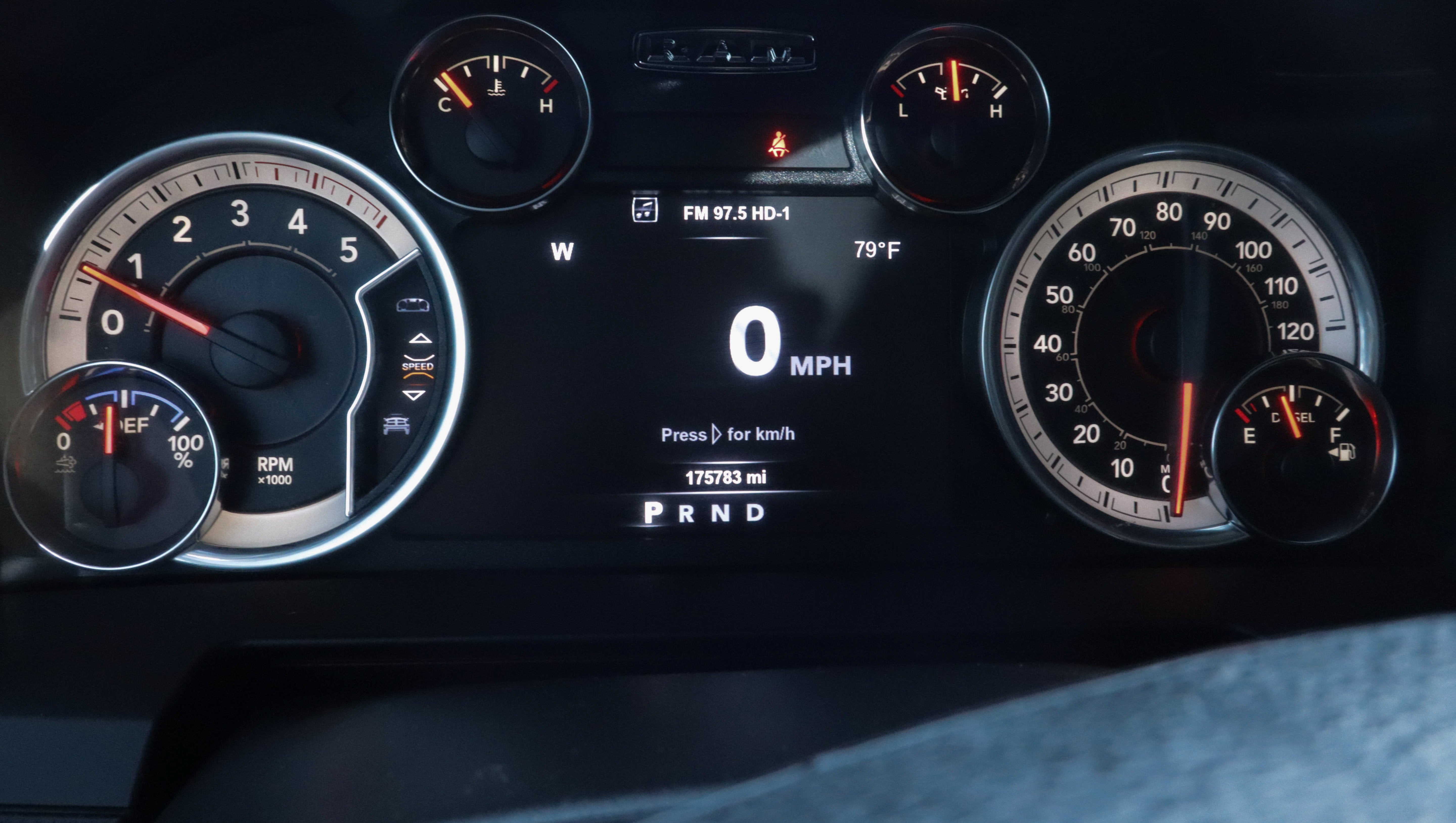 2018 RAM 2500 Laramie 4x4 Mega Cab 6'4 Box