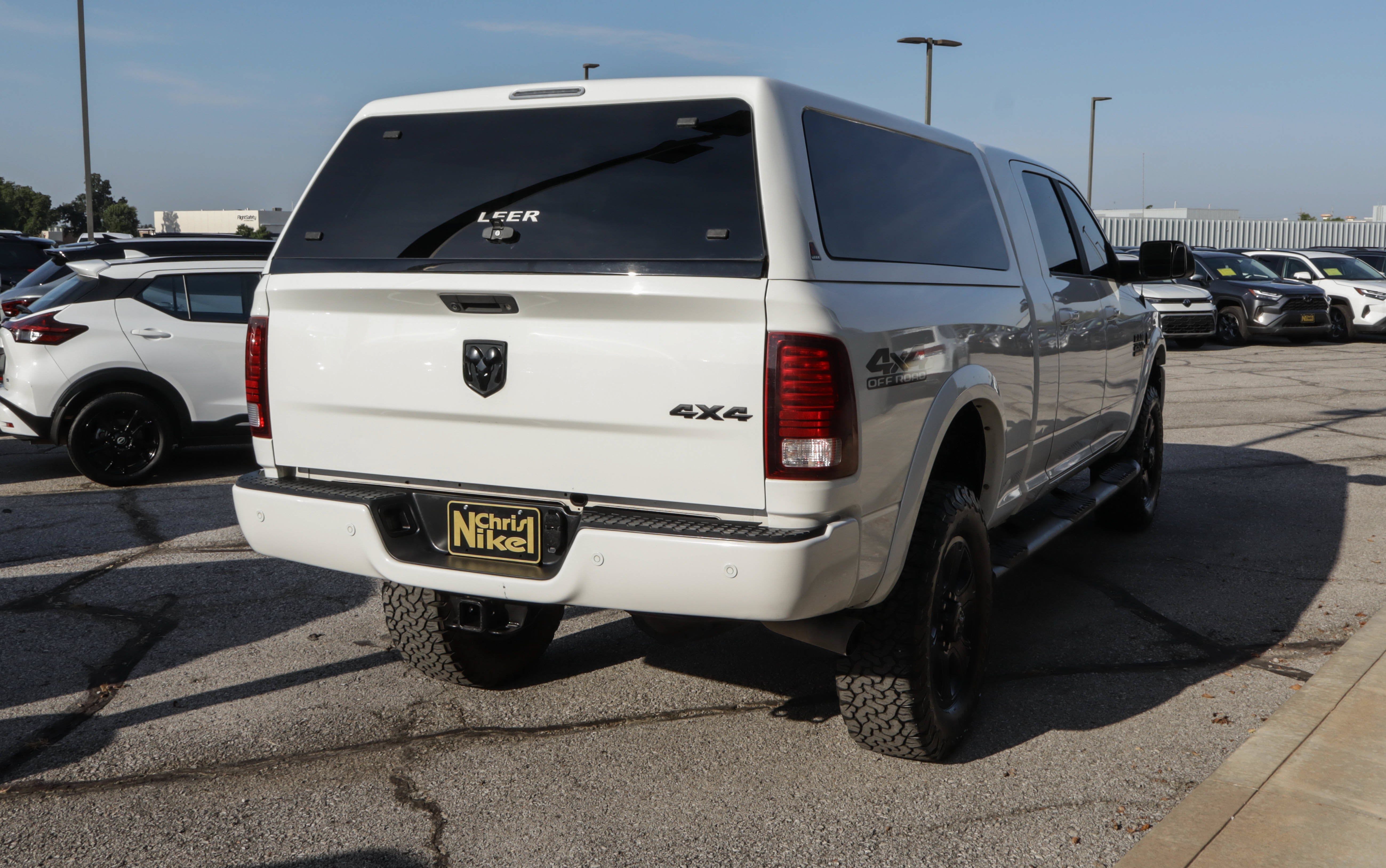 2018 RAM 2500 Laramie 4x4 Mega Cab 6'4 Box
