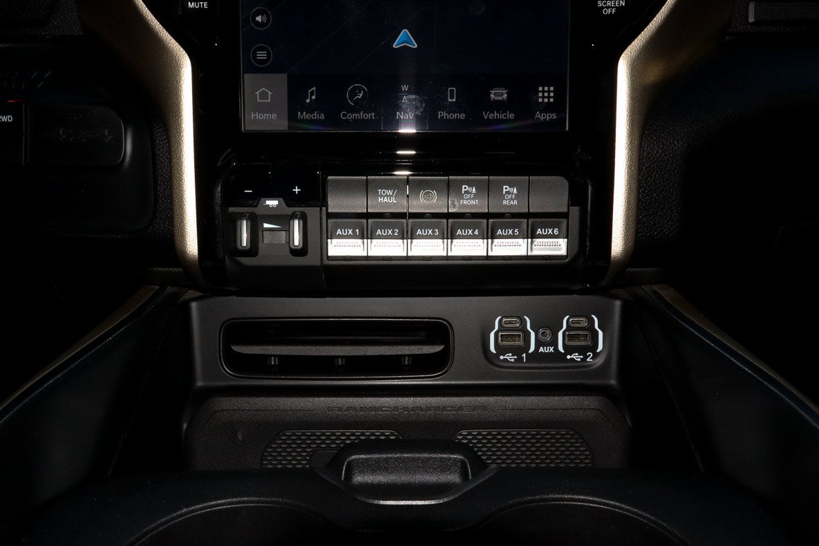 2024 RAM 2500 Laramie 4x4 Mega Cab 6'4 Box