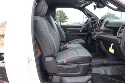 2026 RAM 4500 Chassis Cab Tradesman 4x4 Reg Cab 84 CA 168.5 WB