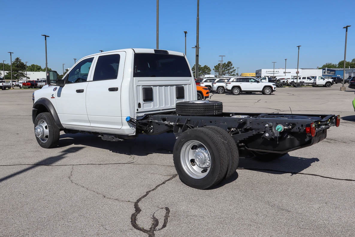 2026 RAM 4500 Chassis Cab Tradesman 4x4 Crew Cab 60 CA 173.4 WB