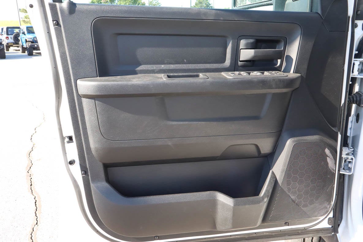 2026 RAM 4500 Chassis Cab Tradesman 4x4 Crew Cab 60 CA 173.4 WB