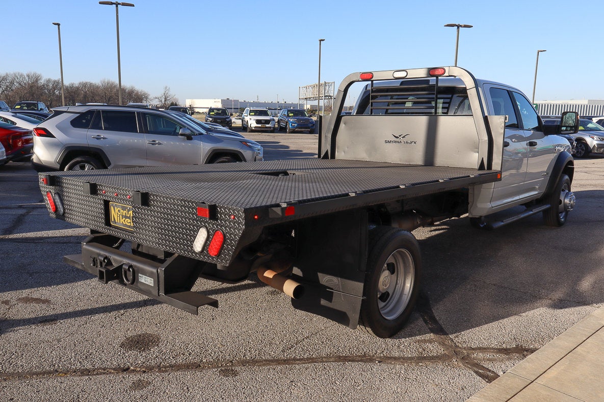 2023 RAM 4500 Chassis Cab SLT 4x4 Crew Cab 84 CA 197.4 WB