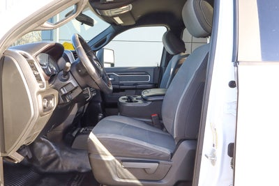 2023 RAM 4500 Chassis Cab SLT 4x4 Crew Cab 84 CA 197.4 WB