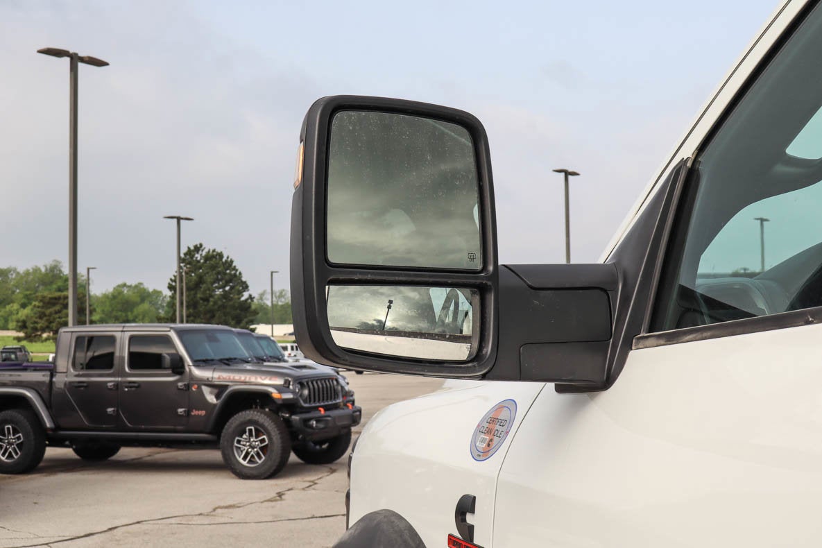 2026 RAM 4500 Chassis Cab Tradesman 4x4 Crew Cab 84 CA 197.4 WB