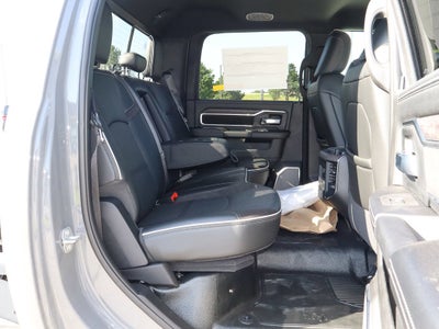 2026 RAM 5500 Chassis Cab Big Horn 4x4 Crew Cab 60 CA 173.4 WB