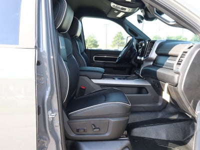 2026 RAM 5500 Chassis Cab Big Horn 4x4 Crew Cab 60 CA 173.4 WB