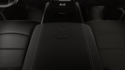 2026 RAM 5500 Chassis Cab Big Horn 4x4 Crew Cab 60 CA 173.4 WB