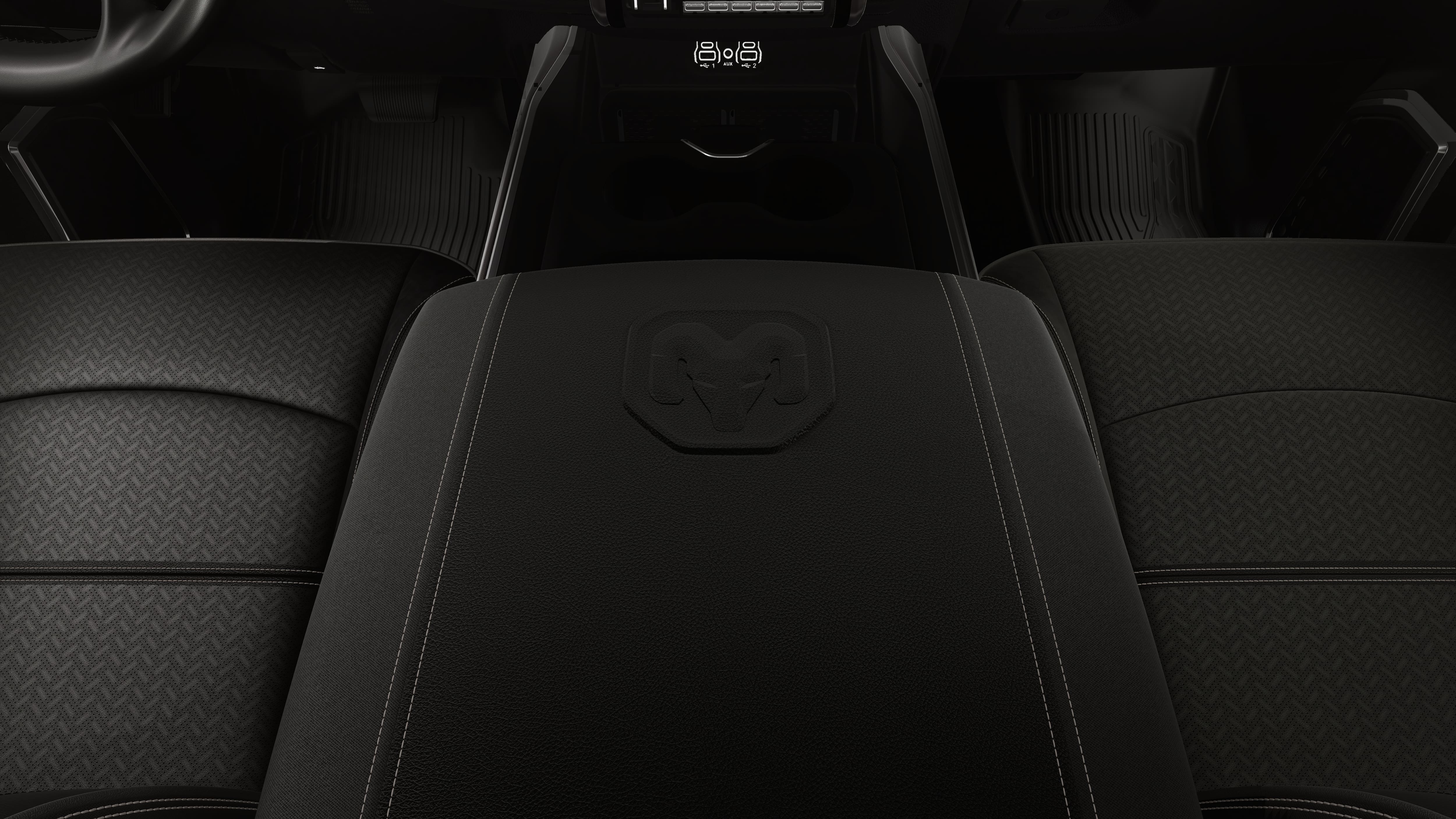 2026 RAM 5500 Chassis Cab Big Horn 4x4 Crew Cab 60 CA 173.4 WB