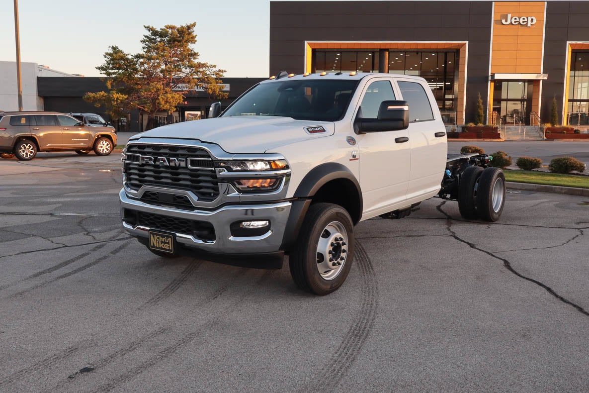2027 RAM 5500 Chassis Cab Tradesman 4x4 Crew Cab 60 CA 173.4 WB