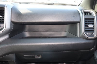 2026 RAM 3500 Chassis Cab Tradesman 4WD Reg Cab 60 CA 143.5 WB