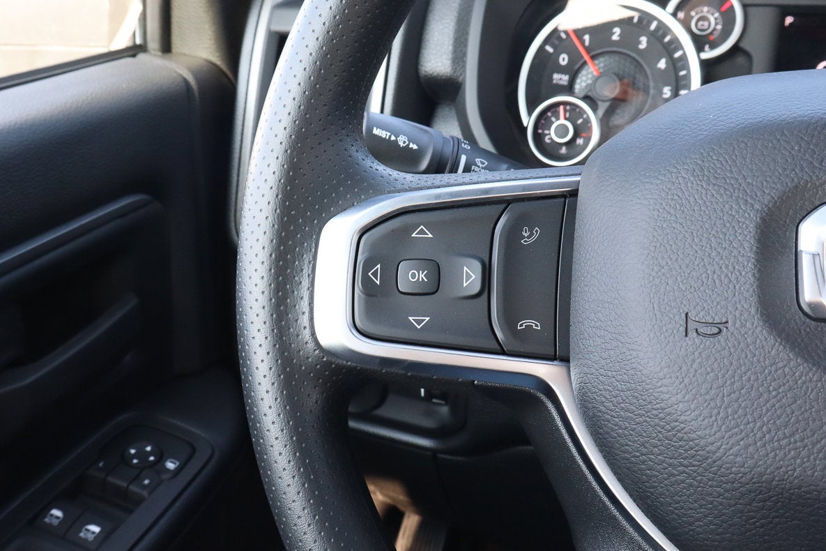 2026 RAM 3500 Chassis Cab Tradesman 4WD Reg Cab 60 CA 143.5 WB