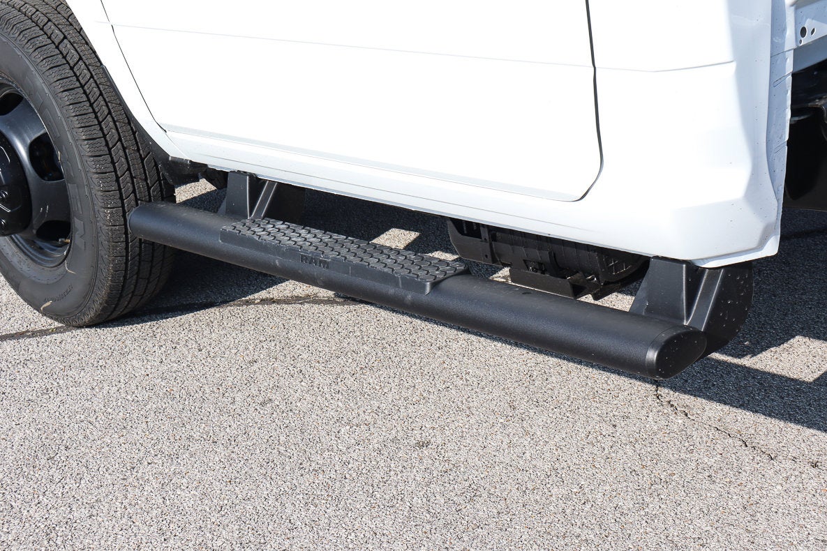 2026 RAM 3500 Chassis Cab Tradesman 4WD Reg Cab 60 CA 143.5 WB