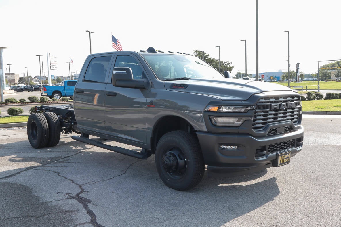 2026 RAM 3500 Chassis Cab Tradesman 4WD Crew Cab 60 CA 172.4 WB