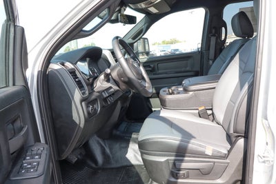2027 RAM 3500 Chassis Cab Tradesman 4WD Crew Cab 60 CA 172.4 WB