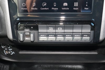 2027 RAM 3500 Chassis Cab Tradesman 4WD Crew Cab 60 CA 172.4 WB