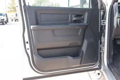2027 RAM 3500 Chassis Cab Tradesman 4WD Crew Cab 60 CA 172.4 WB