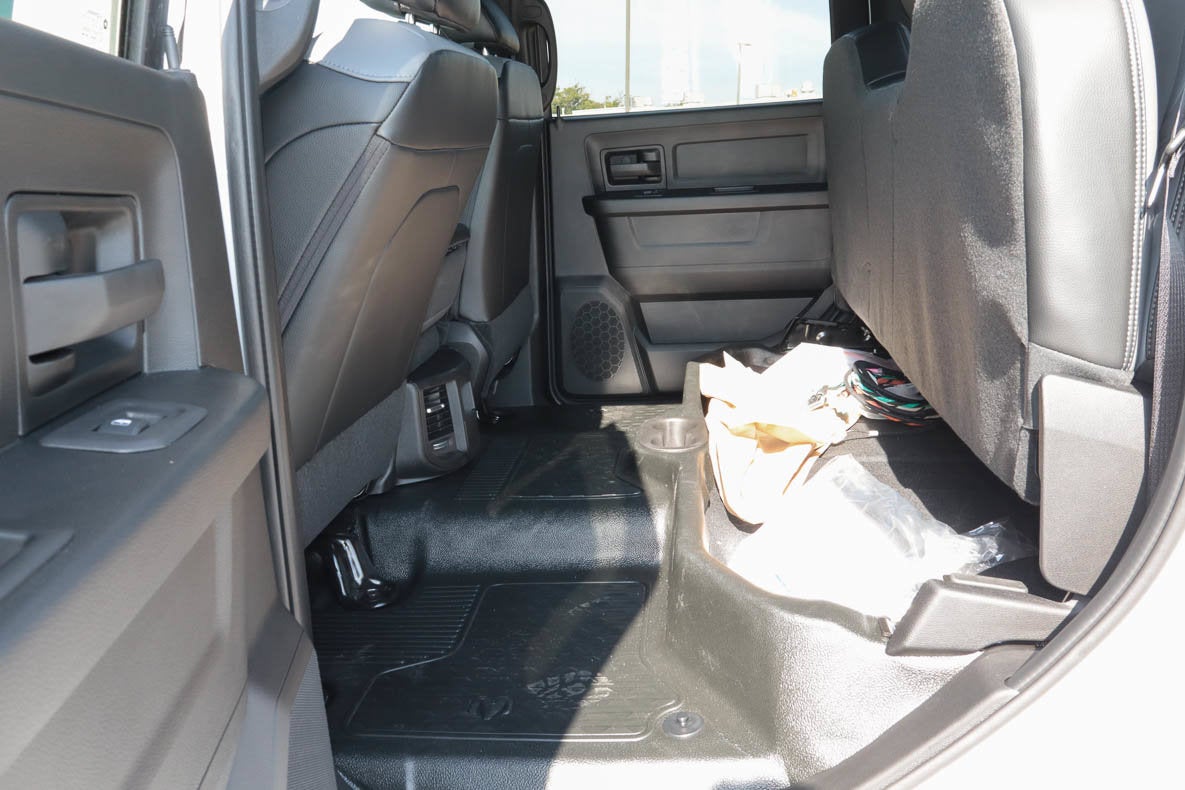2027 RAM 3500 Chassis Cab Tradesman 4WD Crew Cab 60 CA 172.4 WB