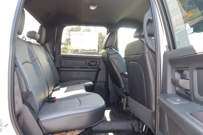 2027 RAM 3500 Chassis Cab Tradesman 4WD Crew Cab 60 CA 172.4 WB