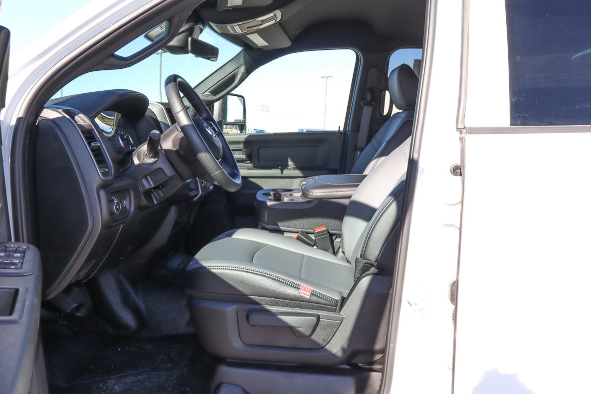 2026 RAM 3500 Chassis Cab Tradesman