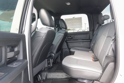 2027 RAM 3500 Chassis Cab Tradesman 4WD Crew Cab 60 CA 172.4 WB