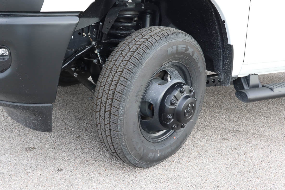 2026 RAM 3500 Chassis Cab Tradesman 4WD Crew Cab 60 CA 172.4 WB
