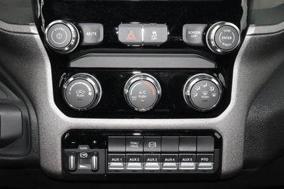 2026 RAM 3500 Chassis Cab Tradesman 4WD Crew Cab 60 CA 172.4 WB