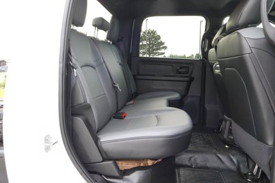 2026 RAM 3500 Chassis Cab Tradesman 4WD Crew Cab 60 CA 172.4 WB