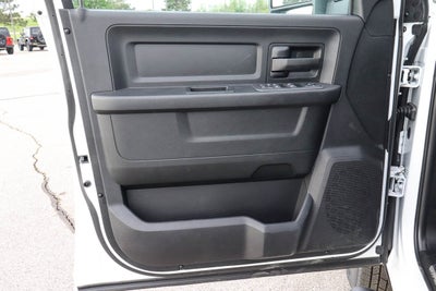 2026 RAM 3500 Chassis Cab Tradesman 4WD Crew Cab 60 CA 172.4 WB