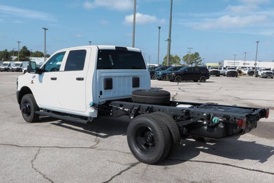 2027 RAM 3500 Chassis Cab Tradesman 4WD Crew Cab 60 CA 172.4 WB