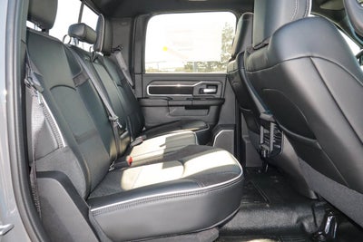 2027 RAM 3500 Chassis Cab Big Horn 4WD Crew Cab 60 CA 172.4 WB