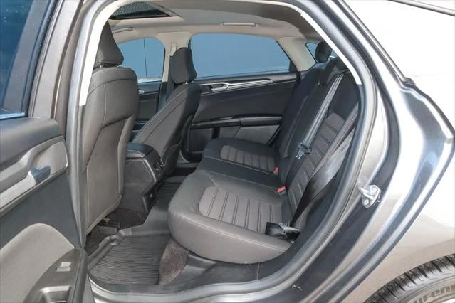 2020 Ford Fusion SE FWD