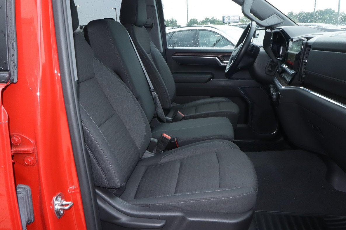 2025 Chevrolet Silverado 1500 4WD Crew Cab 147 LT w/1LT