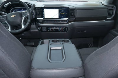 2025 Chevrolet Silverado 1500 4WD Crew Cab 147 LT w/1LT