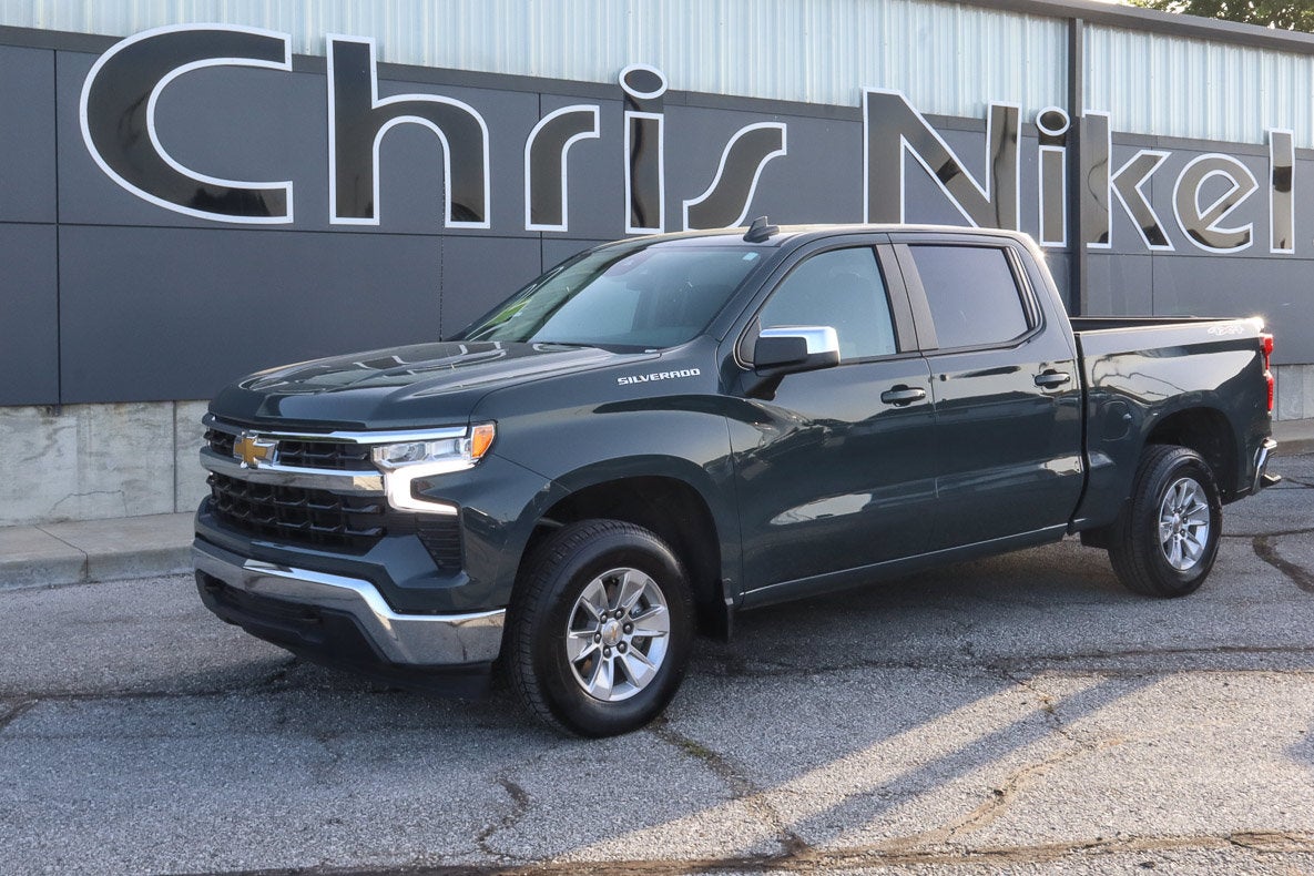 2025 Chevrolet Silverado 1500 4WD Crew Cab 147 LT w/1LT