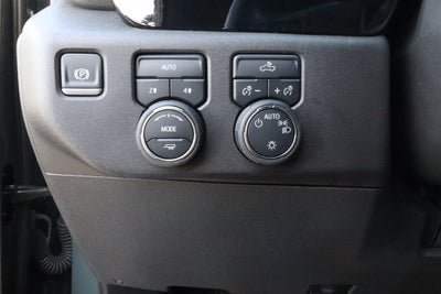 2025 Chevrolet Silverado 1500 4WD Crew Cab 147 LT w/1LT