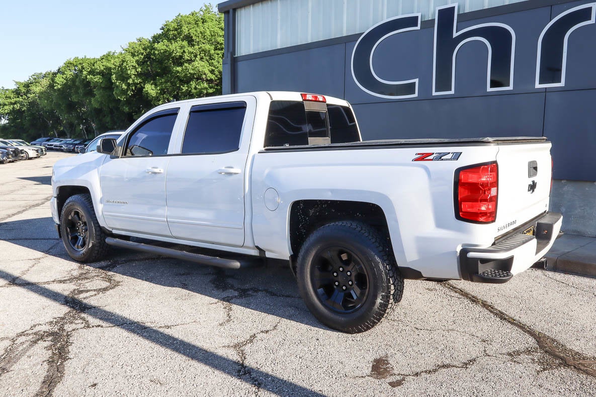 2018 Chevrolet Silverado 1500 4WD Crew Cab 143.5 LT w/2LT